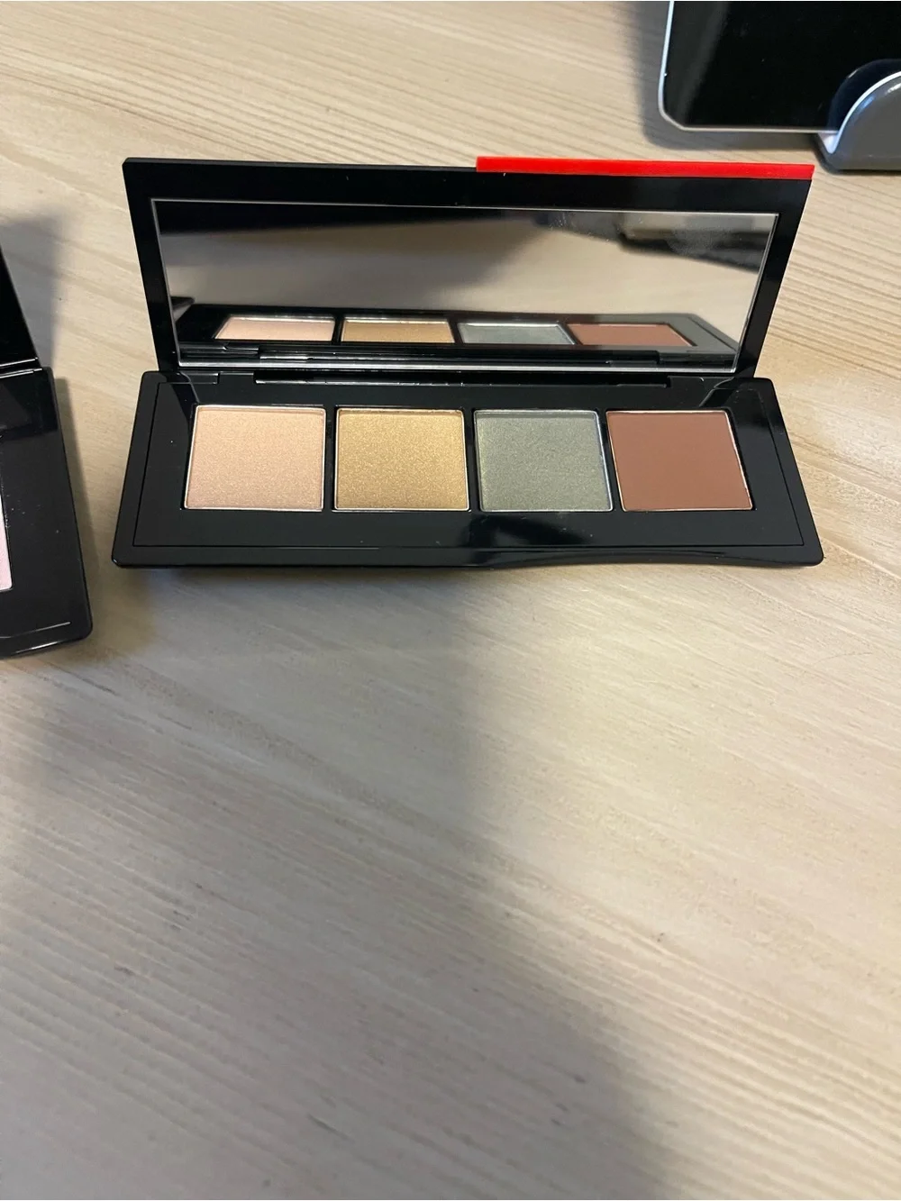 Shiseido Pink Blush , highlighter & Neutral Eyeshadow Palette Set All for $55